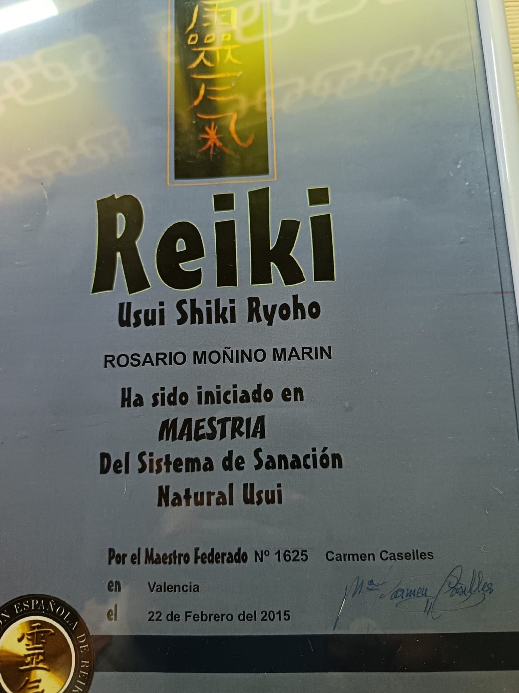 Título de Maestría Docente de Reiki Usui de Charo Moñino